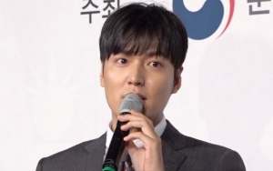 Lee Min Ho Berikan Nasihat Ini untuk Fans yang Punya Pacar Pencemburu