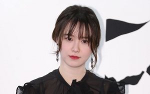 Ku Hye Sun Bersyukur Novelnya Terlaris di Tengah Masalah Perceraian