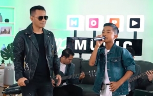 Bersama Judika, Betrand Peto Curhat Tak Tinggal Dengan Orangtua Sejak Umur 8 Bulan