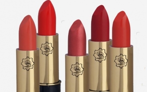 Viva Lipstick, Keluaran Brand Lokal yang Sudah Eksis Sejak Lama
