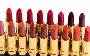 Revlon Super Lustrous, Salah Satu Lipstik Murah Favorit Wanita Indonesia