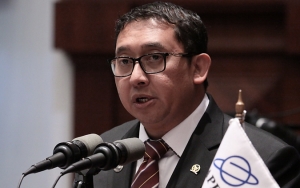 Dinilai Lambat, Fadli Zon Minta Presiden Jokowi Segera Datangi Papua