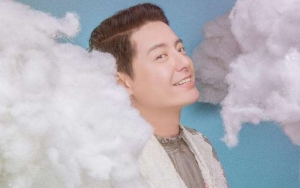 Roger Danuarta Biasa Dijuluki 'Oppa Korea', Penampilan Ala Pangeran Keraton Jadi Sorotan