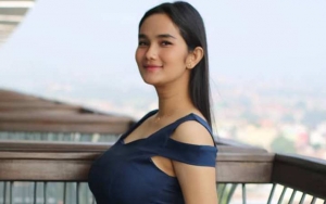  Faby Marcelia Foto Maternity Anak Kedua, Wajah Terlampau Imut Bikin Takjub