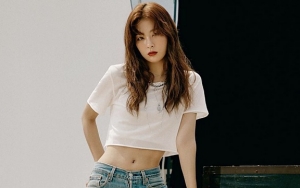 Dandanan Unik Seulgi Red Velvet Saat Berangkat ke Indonesia Tuai Decak Kagum