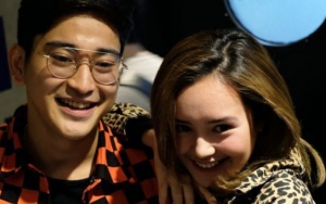 Bio One 'Siwon KW' Pose Imut Main Boneka, Beby Tsabina 'Pacar' Tegur Soal Rokok