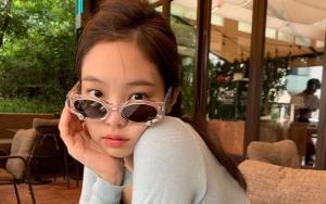 Jennie BLACKPINK Tetap Glamor di Foto Tanpa Editan Masih Dikomentari Julid