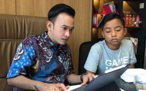 Ruben Onsu Buatkan Menu Sarapan Untuk Betrand Peto Sebelum Berangkat Sekolah