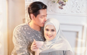  Naik Kereta Gantung, Manisnya Cut Meyriska Nyempil Di Ketiak Roger Danuarta Suami Rasa Oppa