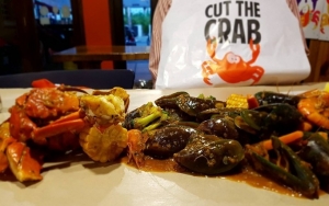 Santap Seafood yang Super Nikmat di Cut The Crab, Jakarta