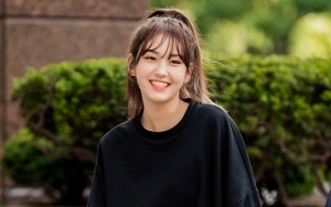 Jeon Somi Pamer Foto Imut Masa Kecilnya Bikin Netizen Gemas