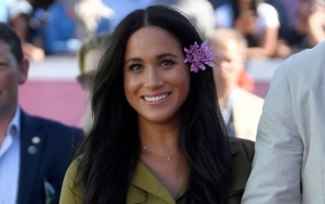 Meghan Markle Tampil Cantik Berkerudung Saat Kunjungi Masjid di Afrika, Intip Fotonya Berikut Ini
