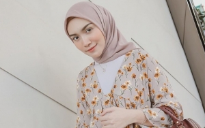 Melody Prima Kena Cibir Gara-Gara Ledek Mahasiswa Agar Kuliah Ketimbang Demo