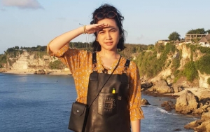 Sudah Lulus, Rachel Amanda Tetap Ikut Demo Bareng Mahasiswa Almamaternya Meski Suara Habis