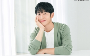 Jung Hae In Akui Bucin Lagu-Lagu BTS Gara-Gara Ini