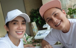Ussy Sulistiawaty Difoto 'Cowok Lain', Reaksi 'Posesif' Andhika Pratama Curi Perhatian