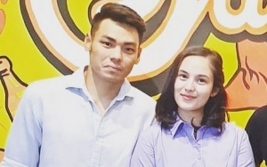Chelsea Islan Diduga Pacaran dengan Rob Clinton Kardinal, Ibunda Beri Restu?