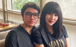 Lucinta Luna Jawab Tantangan Netizen Ajak Abash Buka Baju