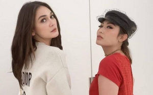 Luna Maya Dipuji Natural dan Keibuan Saat Gendong Bayi Ayu Dewi