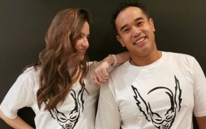 Nia Ramadhani Pincang Pakai Kruk di Rumah Sakit, Sikap 'Jutek' pada Suami dan Asisten Disorot
