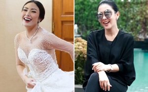  Ayu Dewi Pamerkan Kado Lahiran dari Syahrini, Isu Musuhan 'Tikung' Luna Maya Kembali Diungkit