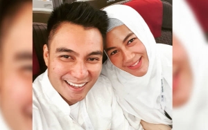Aura Baim Wong 'Calon Ayah' Adem Saat Umroh Bareng Paula, Doa Buat Ibunda Banjir Dukungan