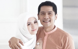  Terjebak Hujan Di ATM, Donita dan Adi Nugroho Curi Kesempatan Buat Pacaran