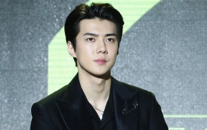 Gambar Sosok Tercinta di Sepatu Sehun EXO Jadi Sorotan