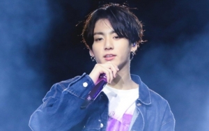 Jungkook BTS Sibuk Ngegym di Vlog, Rambut Gondrong Berantakan Bikin Tergila-Gila