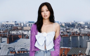 Jennie BLACKPINK Pamer Liburan Bareng, Gaya Modis Ibunda Jadi Sorotan