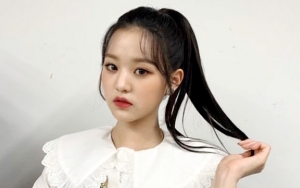 Dandanan Ala Pramugari Jang Won Young IZ*ONE Tuai Pujian Sekaligus Komentar Nyinyir