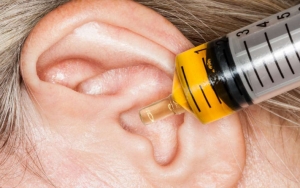Awas Kelamaan Menggunakan Headset Bisa Membuat Infeksi Telinga