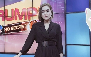 Cita Citata Hadiri Acara Sambil Pamer Gandeng Pacar Bule
