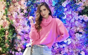 Nia Ramadhani Asyik Liburan Saat 'Salak' Jadi Trending, Rekan-Rekan Artis Ikut Menggoda