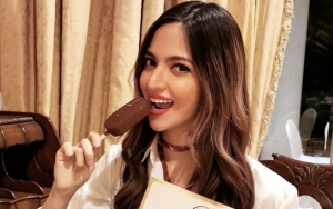 Nia Ramadhani Minta Tutorial Cara Kupas Buah Salak ke Asisten Pribadi Malah Diledek Lebay