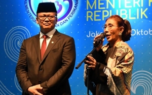 Dikenal Tangguh, Susi Pudjiastuti Teteskan Air Mata Saat Sertijab Menteri KP