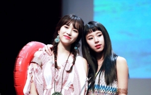 Chaeyoung Absen Konser Twice Jepang Karena Masalah Kesehatan, Mina Kejutkan Fans Mendadak Muncul