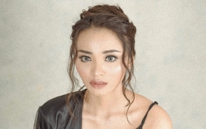 Revina VT Lega Putus dari Mantan dan Baru Sadar Cinta Itu Hanya Kotoran Kucing, Sindir Young Lex?