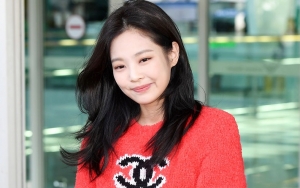 Jennie BLACKPINK Umbar Belahan Dada, Ibunda Curi Fokus Dibilang Mirip Song Hye Kyo