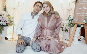  Sempat Bungkam, Young Lex Benarkan Istri Hamil Duluan dan Jawab Isu Mualaf