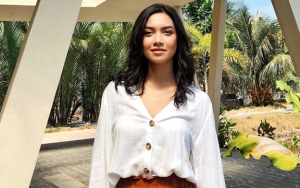 Angela Gilsha Ditonjok Hingga Dijambak Massa, Disindir Karma Protes Bayi Nangis di Pesawat