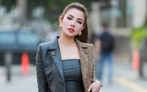  Tahun Lalu Kostum Perawat Seksi, Bella Shofie Jadi Cewek Gemay Rambut Ungu di Halloween Party