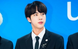 Jin Pamer Sukses Suruh Bos Big Hit Yel-Yel Nama Lengkapnya di Konser BTS