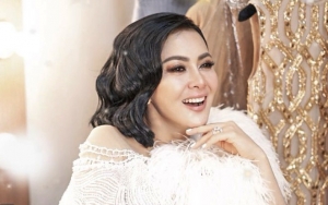  Syahrini Ikut Yoga Tumpang Tindih Sempat Bikin Fans Panik Nasib Calon Bayi, Ternyata Ini Faktanya