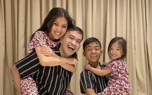 Temani 'Sinyo' Betrand Turnamen Bola, Foto Keluarga Ruben Onsu Banjir Pujian