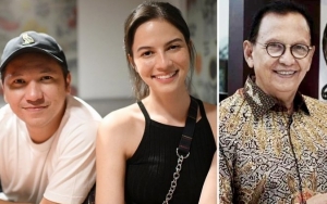 Gading Pamer Foto Juria Hartmans ke Roy Marten, Reaksinya Mengejutkan