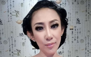 Dewi Sanca Geram Soal Pemberitaan Online Tentang Kehamilannya, Kesalahan Eja Jadi Perbincangan