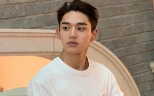Ekspresi Kocak Lucas WayV Saat Sadar Barang Berharga Ini Hilang Jadi Tertawaan Fans