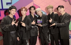 Monsta X Sudah Move On Usai Ditinggal Wonho, Raih Trofi Pertama Berenam di 'The Show'