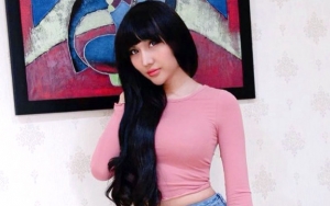 Lucinta Luna Pede Pamer 'Bisul', Perut Makin Buncit Curi Perhatian